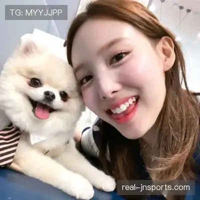 万桢翼